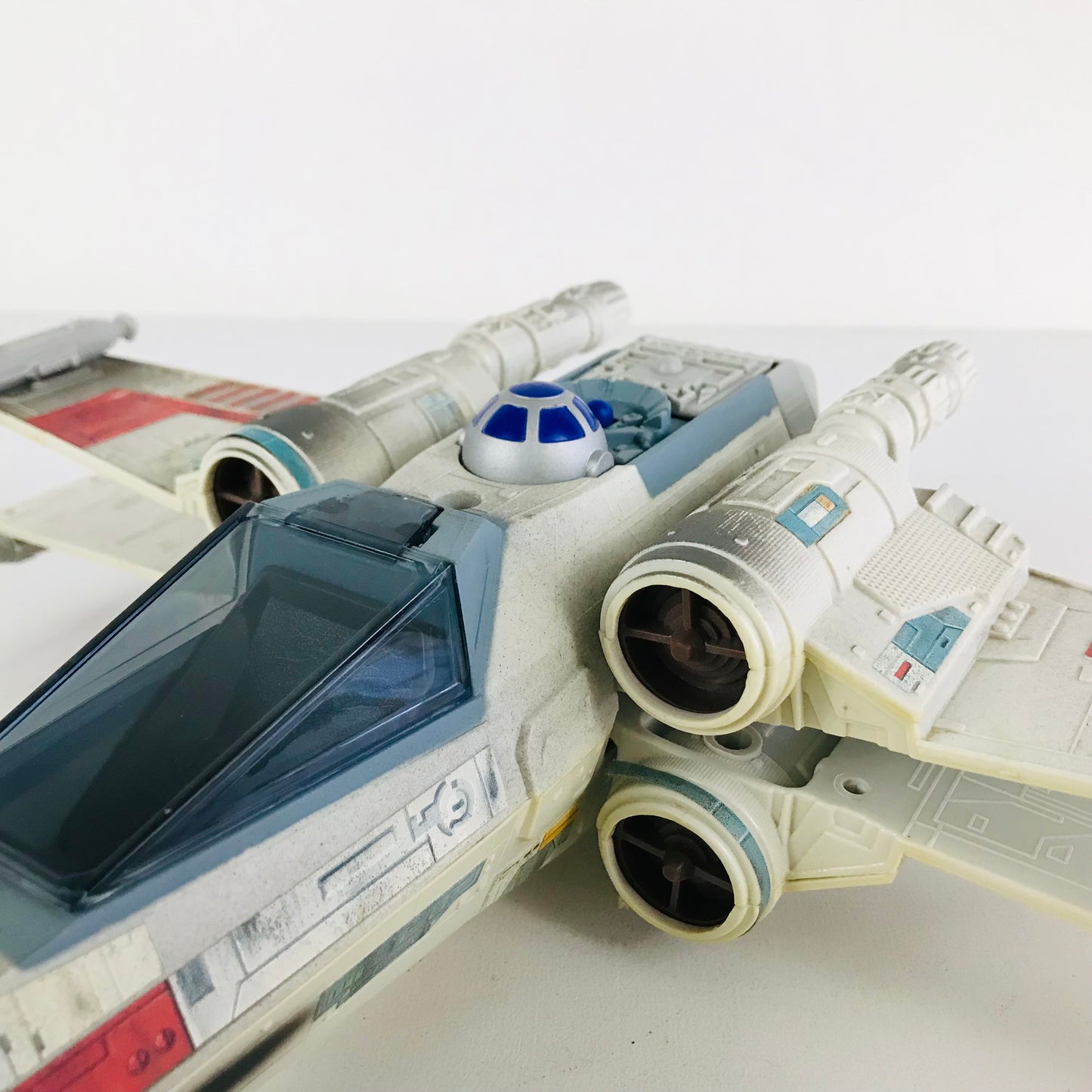 Star Wars 1990s Power of the Force Electronic X-Wing Fighter Toy Vehicle